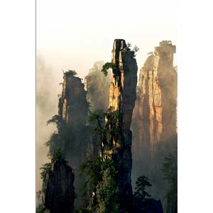 單獨成團C線：鳳凰古城、張家界精華三日游