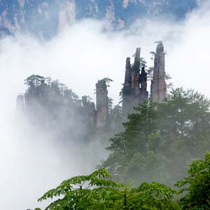 休閑自駕F線：張家界、袁家界、天門山、鳳凰古城、沱江泛舟四晚五日游