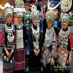 單獨成團L線：（湘西風情之旅）張家界、德夯大峽谷、鳳凰古城4天3晚獨立成團游